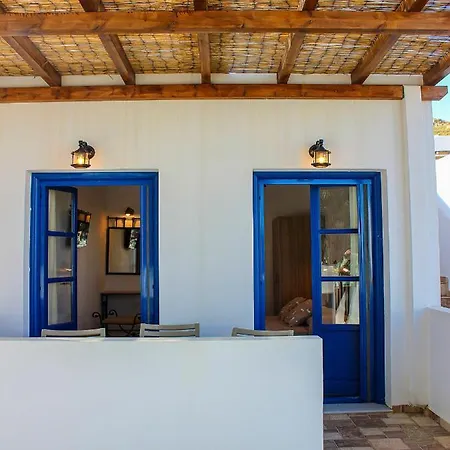 בית הארחה Almiriki Serifos Livadakia