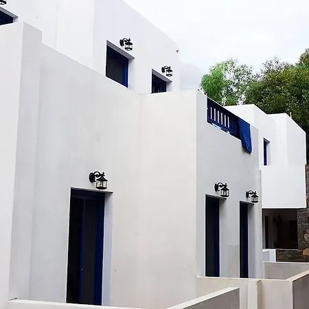 בית הארחה Almiriki Serifos 4*