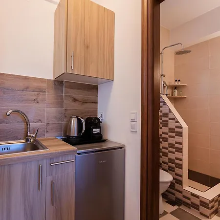 Almiriki Serifos בית הארחה Livadakia