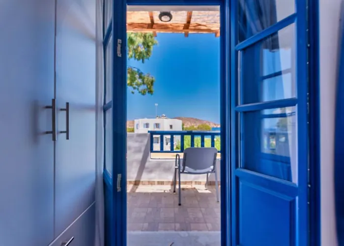 Almiriki Serifos Guest house Livadakia