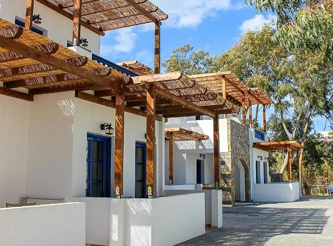 Almiriki Serifos Guest house