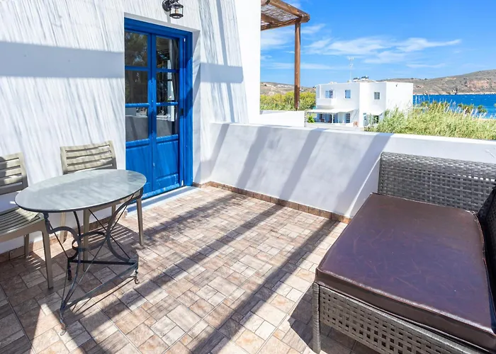 Almiriki Serifos Guest house Livadakia