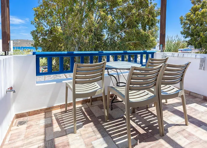 Almiriki Serifos Guest house Livadakia