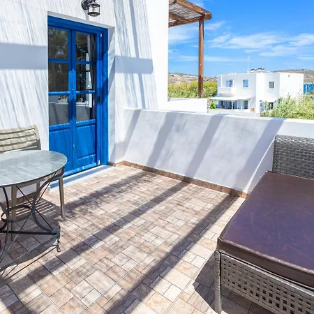 Almiriki Serifos Guest house Livadakia