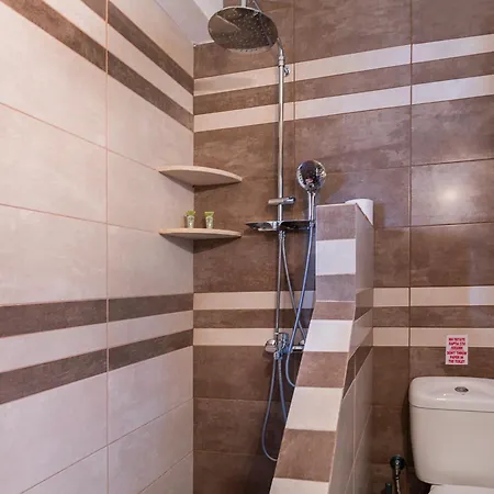 Almiriki Serifos 4* Λιβαδάκια