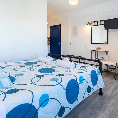 Almiriki Serifos Penzion 3*