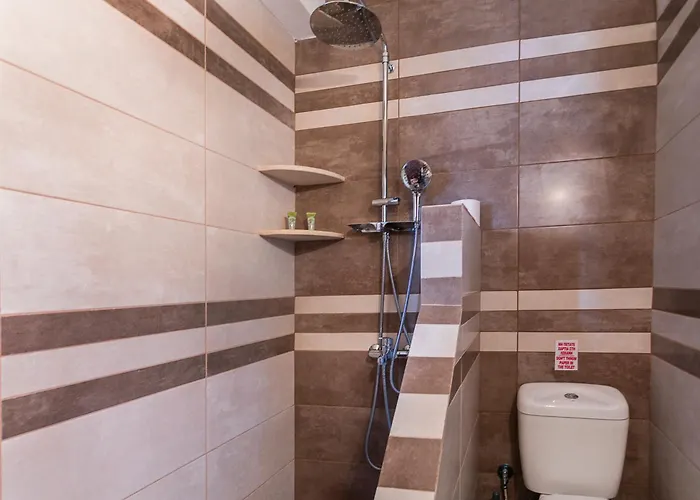 Almiriki Serifos 4* Livadakia